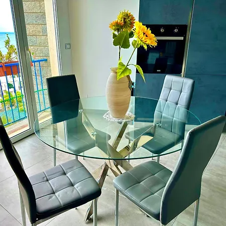 Sea View Private Parking سانريمو